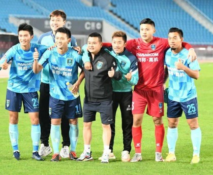  比勒菲尔德绝地反击，补时阶段惊险扳平比分