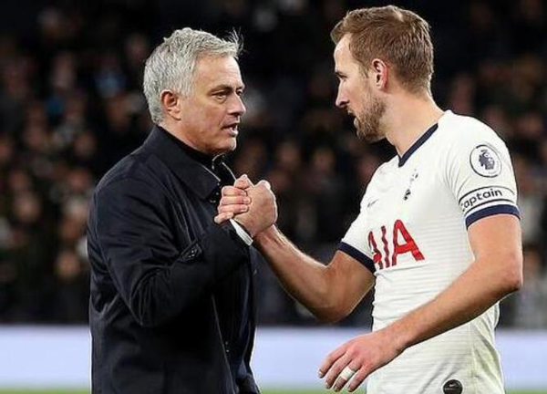  热刺凯恩离队传闻再起，列维态度强硬回应  